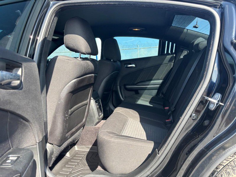 Used 2018 Dodge Charger SXT Plus RWD image 13