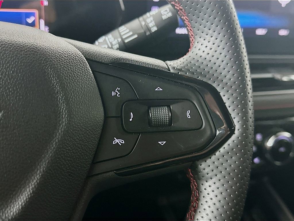 Used 2025 Chevrolet TrailBlazer RS w/ Convenience Package image 26