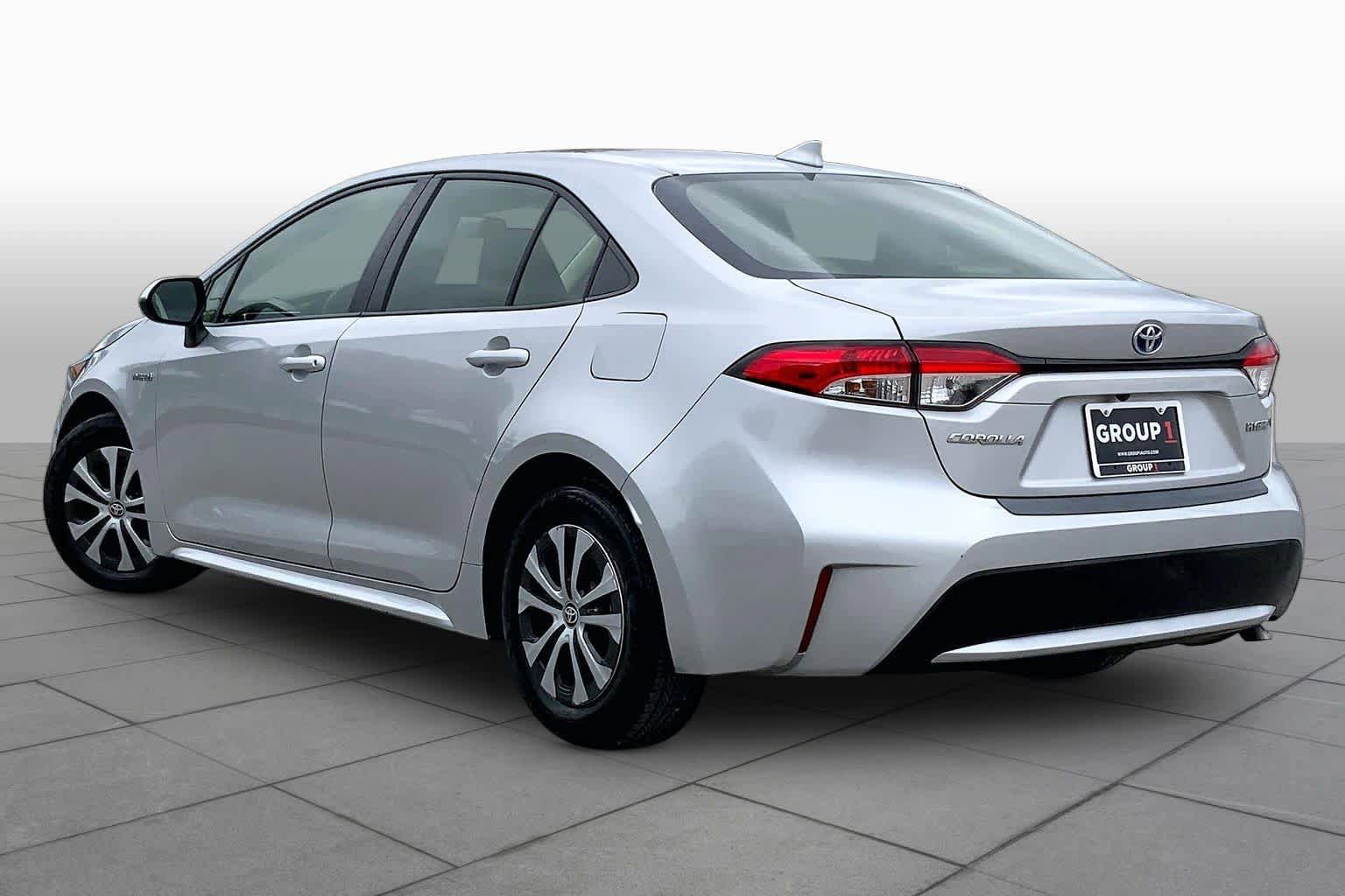 Used 2021 Toyota Corolla LE FWD image 12