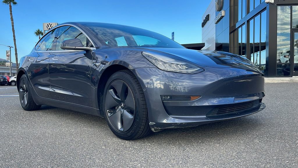 Used 2018 Tesla Model 3 Long Range image 5