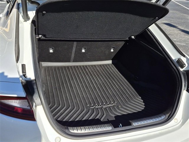 Used 2021 Kia Stinger GT2 image 9