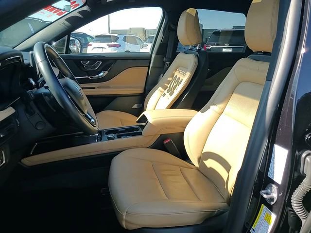 Used 2022 Lincoln Corsair Reserve w/ Equipment Group 201A image 16