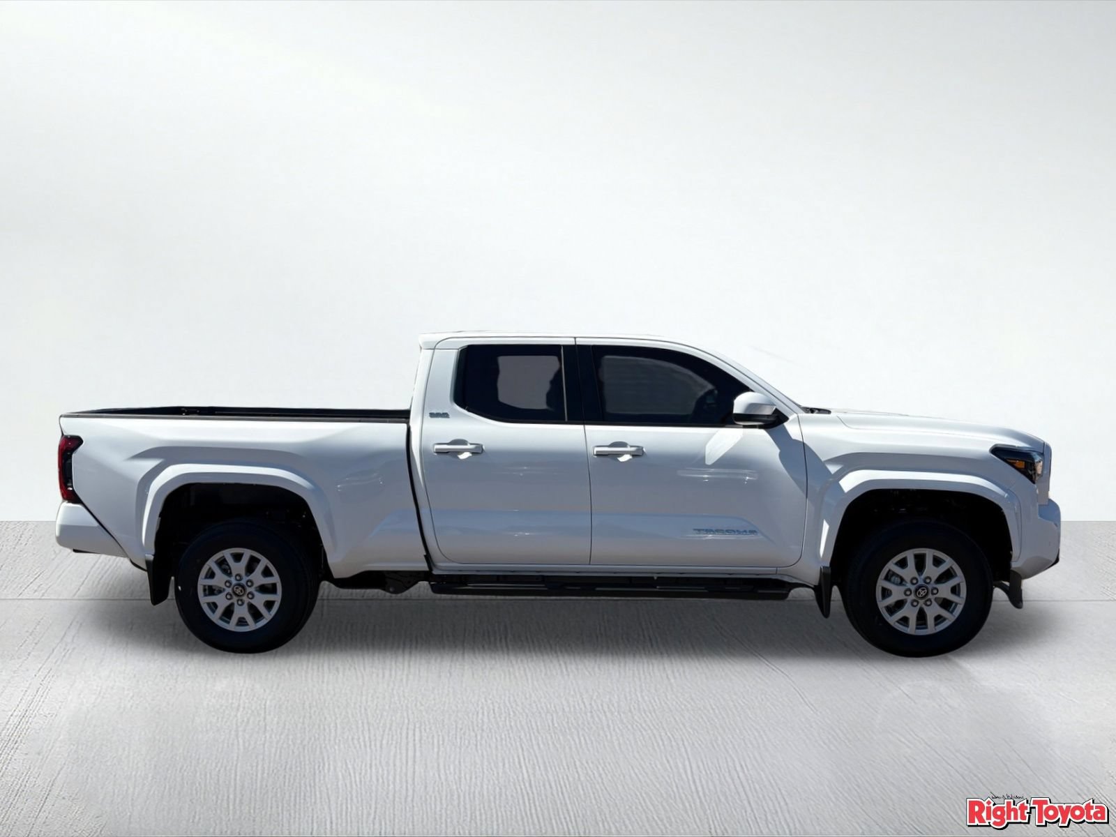 New 2026 Toyota Tacoma SR5 AWD/4WD image 8