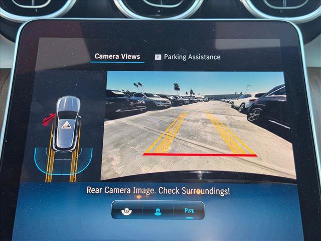 Used 2024 Mercedes-Benz GLC 300 4MATIC image 12