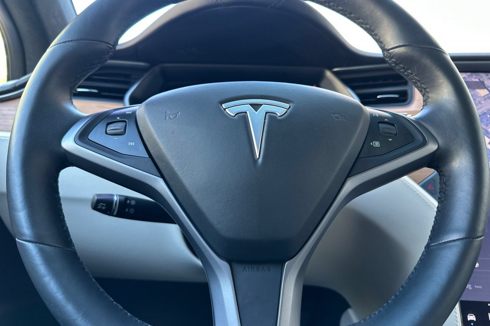 Used 2020 Tesla Model X Long Range AWD/4WD image 23