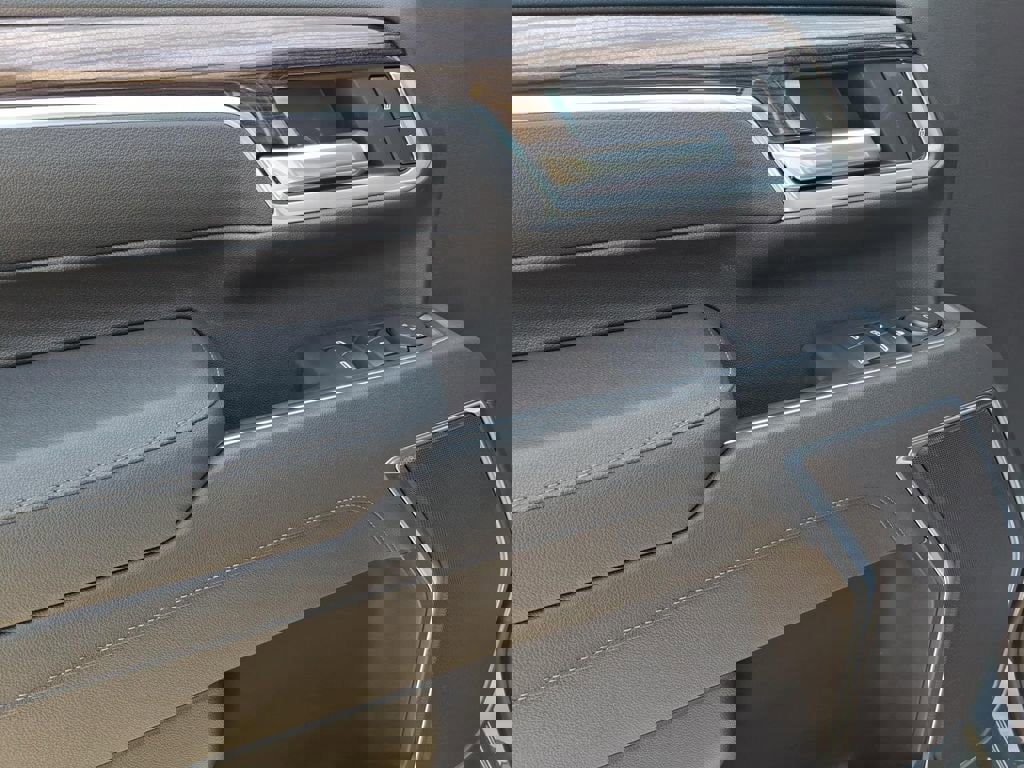 New 2026 Chevrolet Silverado 2500 LT w/ Convenience Package image 11