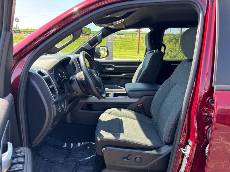 Used 2022 RAM 1500 Big Horn AWD/4WD image 9