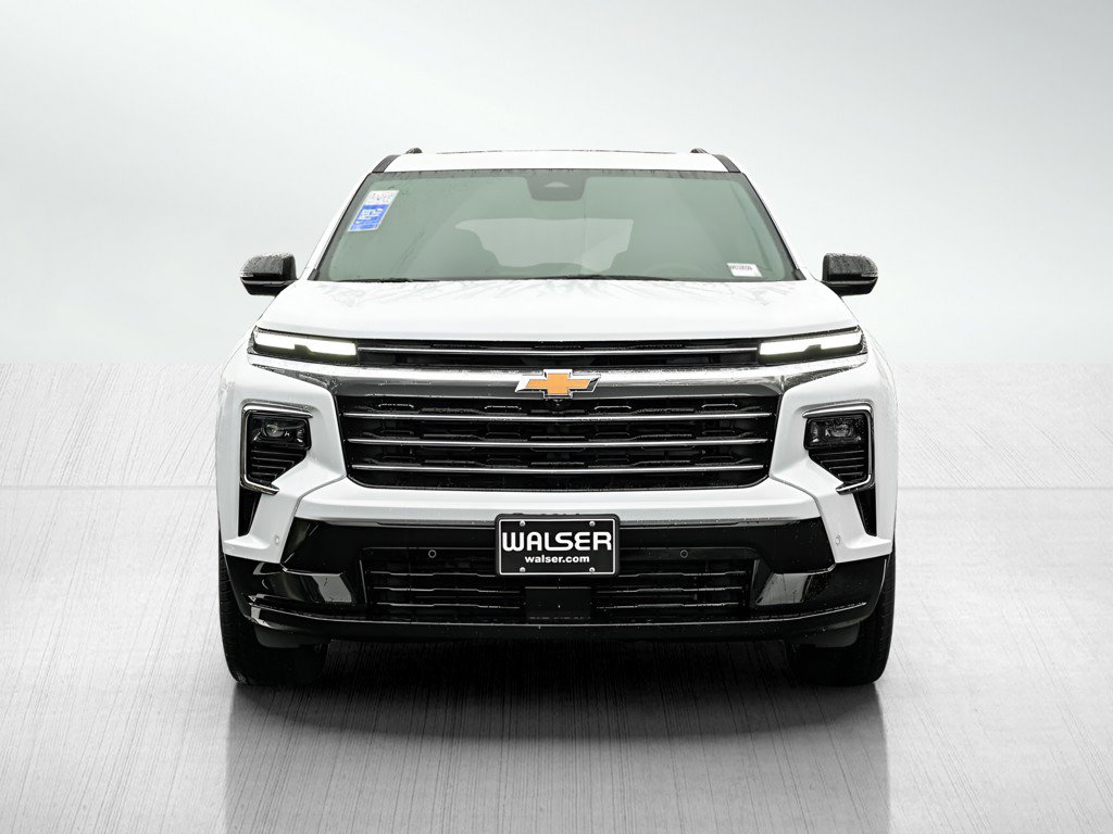 New 2026 Chevrolet Traverse High Country w/ LPO, Floor Liner Package image 2