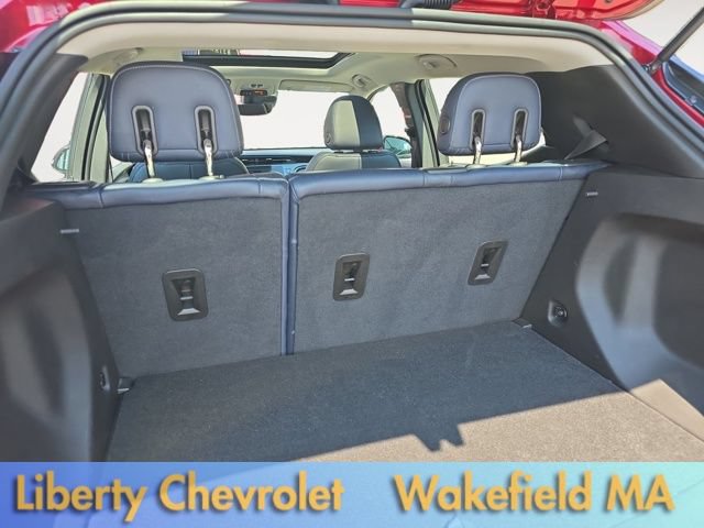 Used 2022 Chevrolet Bolt EUV Premier w/ Launch Edition FWD image 10