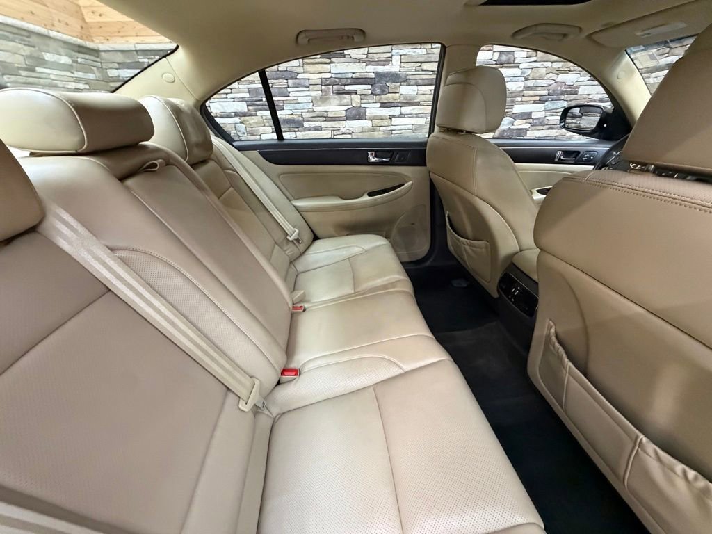 Used 2011 Hyundai Genesis 3.8 w/ Premium Navigation Pkg 3 RWD image 31