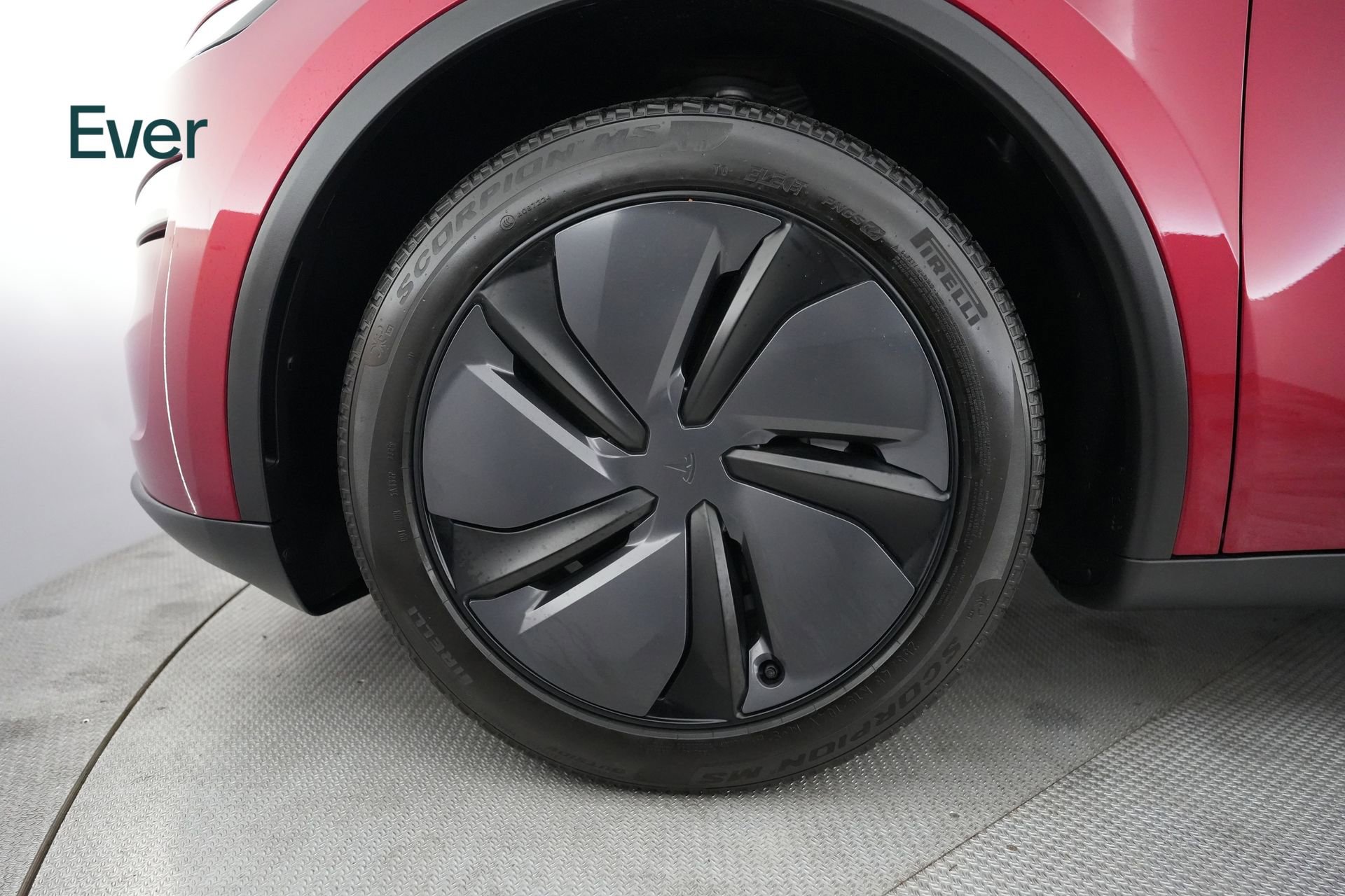 Used 2026 Tesla Model Y 2WD image 19