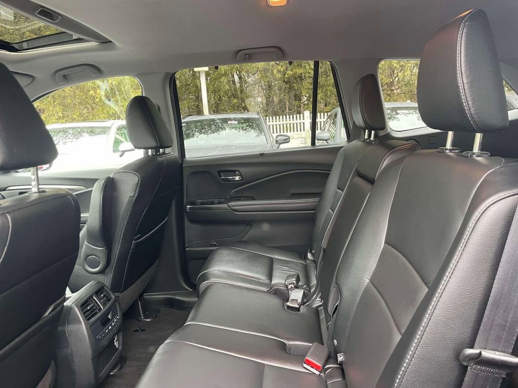 Used 2022 Honda Pilot Special Edition image 10