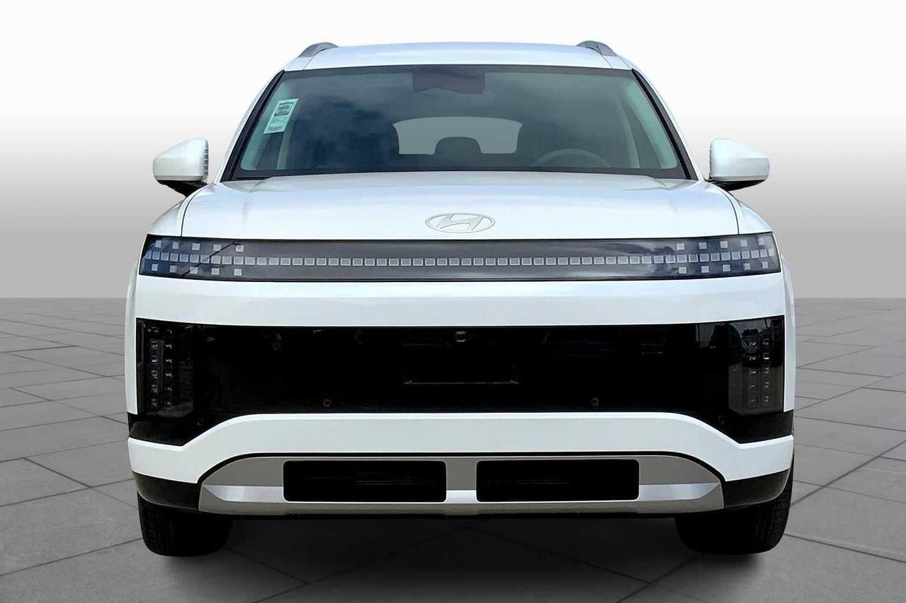 New 2026 Hyundai Ioniq 9 SEL image 3
