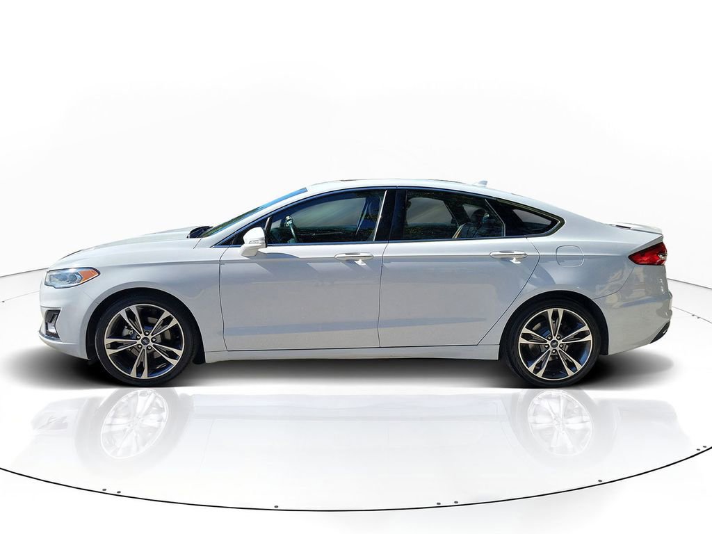 Used 2019 Ford Fusion Titanium image 4
