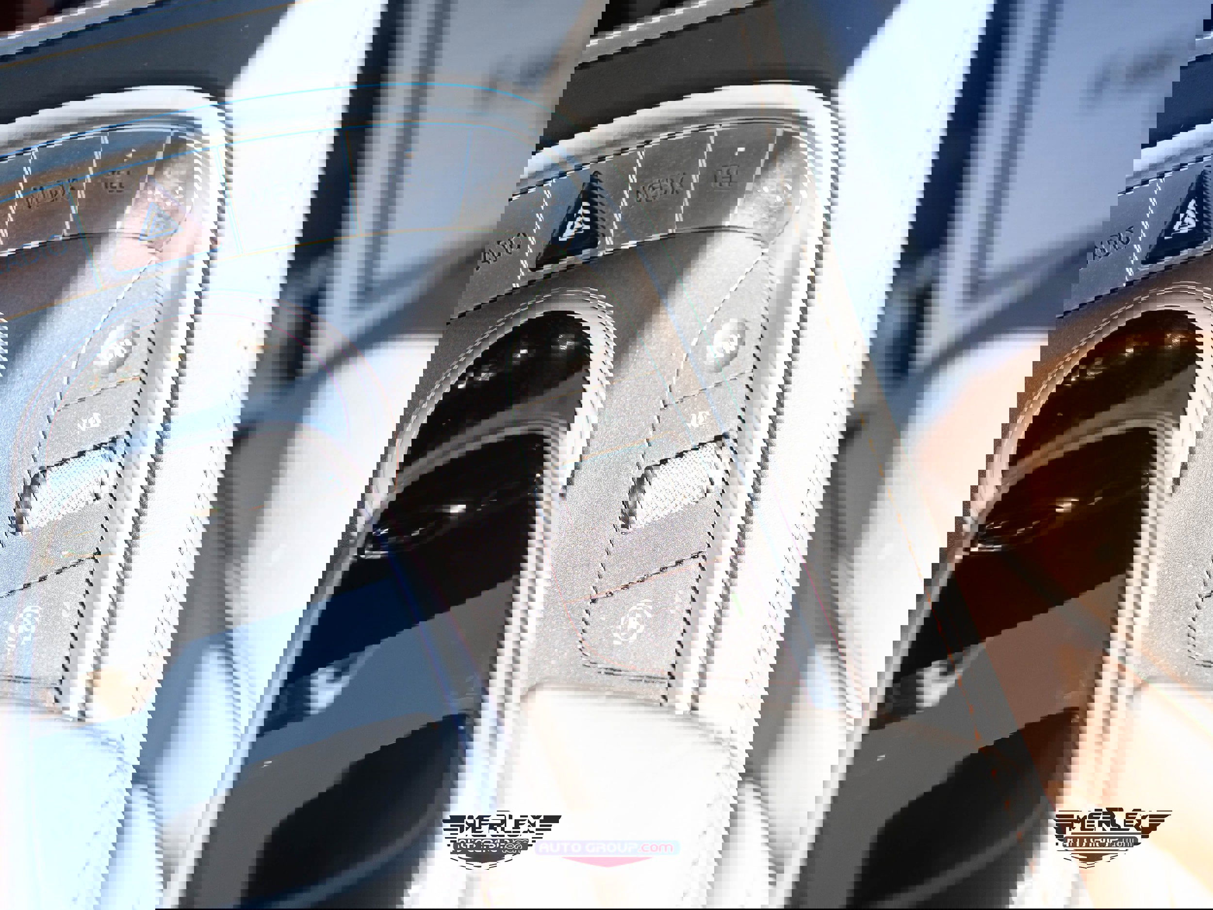 Used 2017 Mercedes-Benz S 550 Sedan image 37