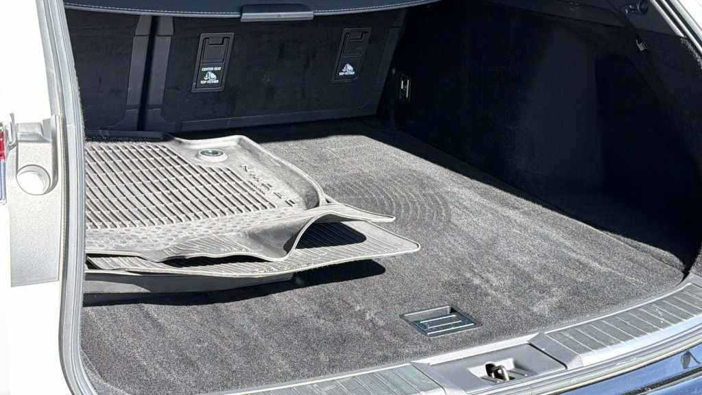 Certified 2025 Toyota Crown Signia w/ Advanced Technology Package image 27