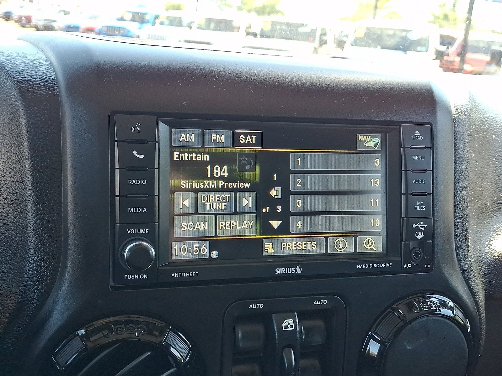 Used 2014 Jeep Wrangler Unlimited Sahara AWD/4WD image 16