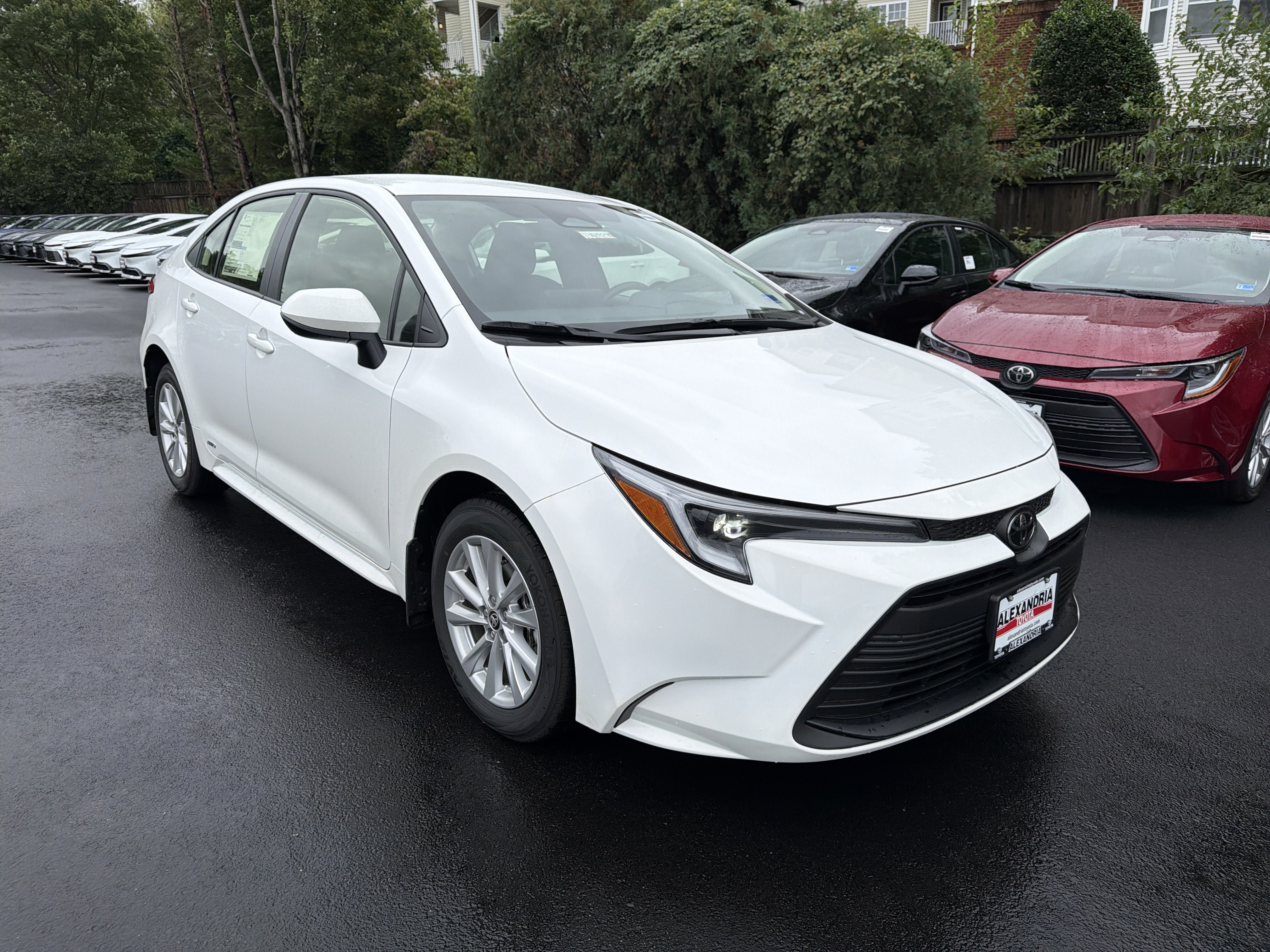 New 2026 Toyota Corolla LE w/ LE Premium Package AWD/4WD image 3