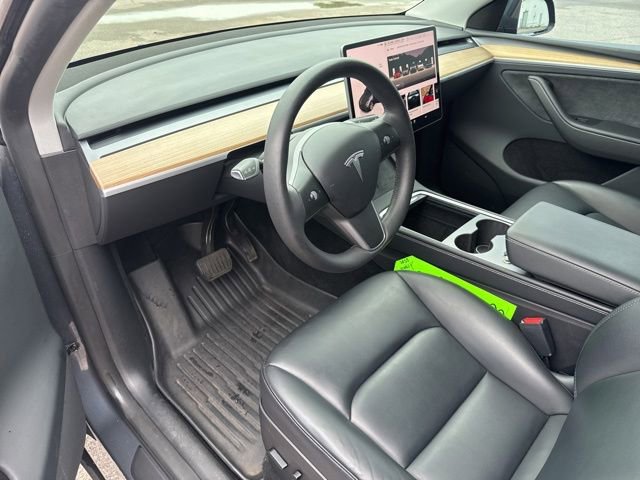 Used 2023 Tesla Model Y Long Range AWD/4WD image 23