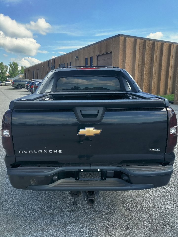Used 2007 Chevrolet Avalanche LT w/ LT Preferred Equipment Group image 10