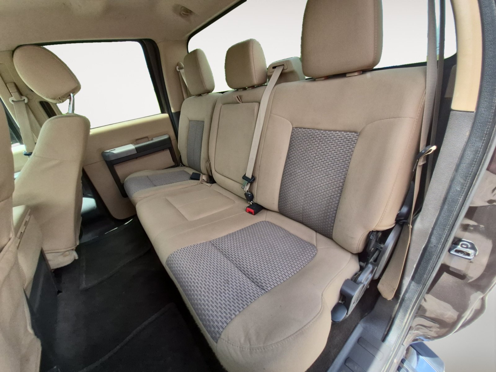 Used 2015 Ford F250 XLT w/ XLT Premium Package AWD/4WD image 20