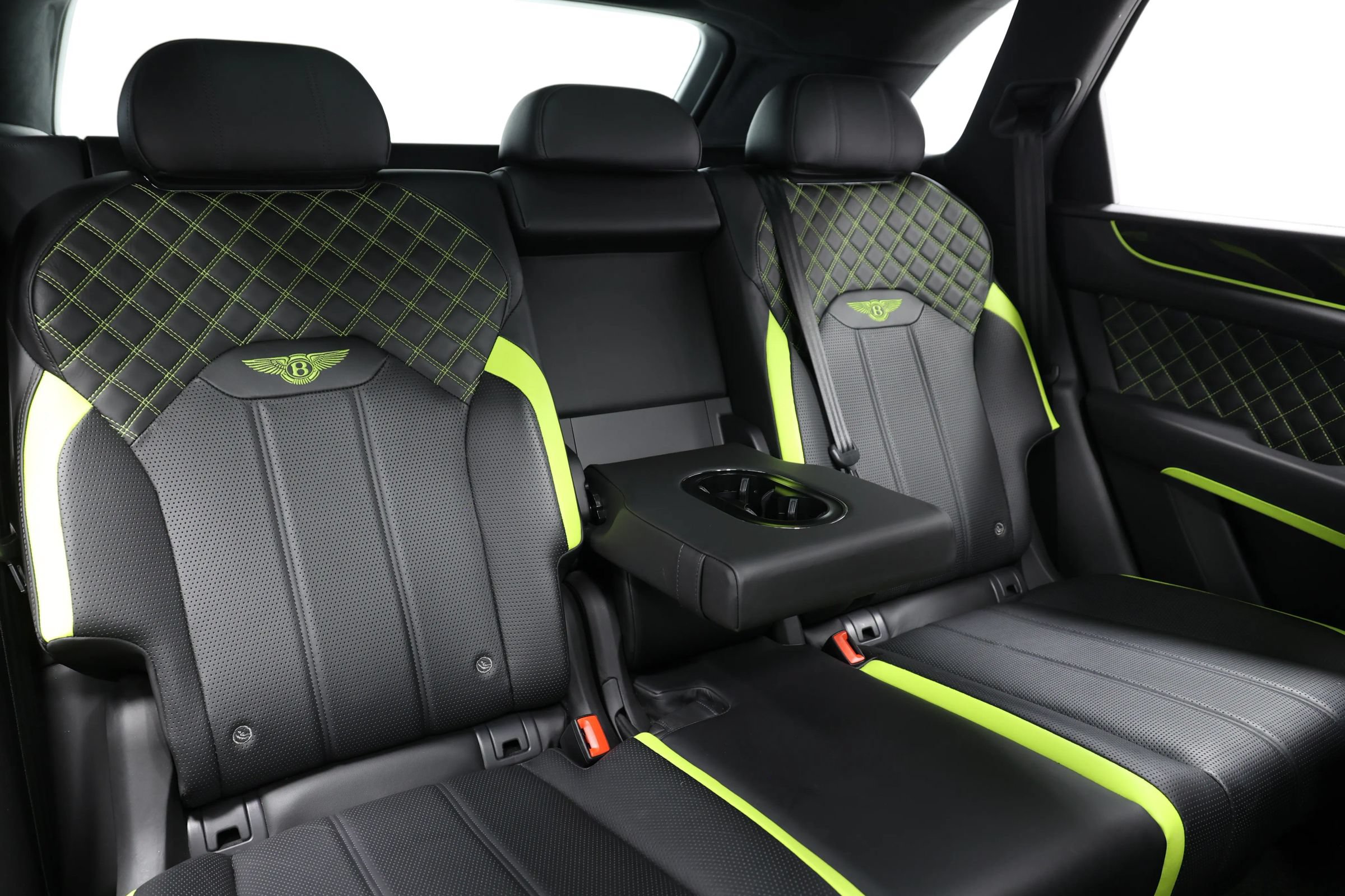 Used 2023 Bentley Bentayga AWD/4WD image 90