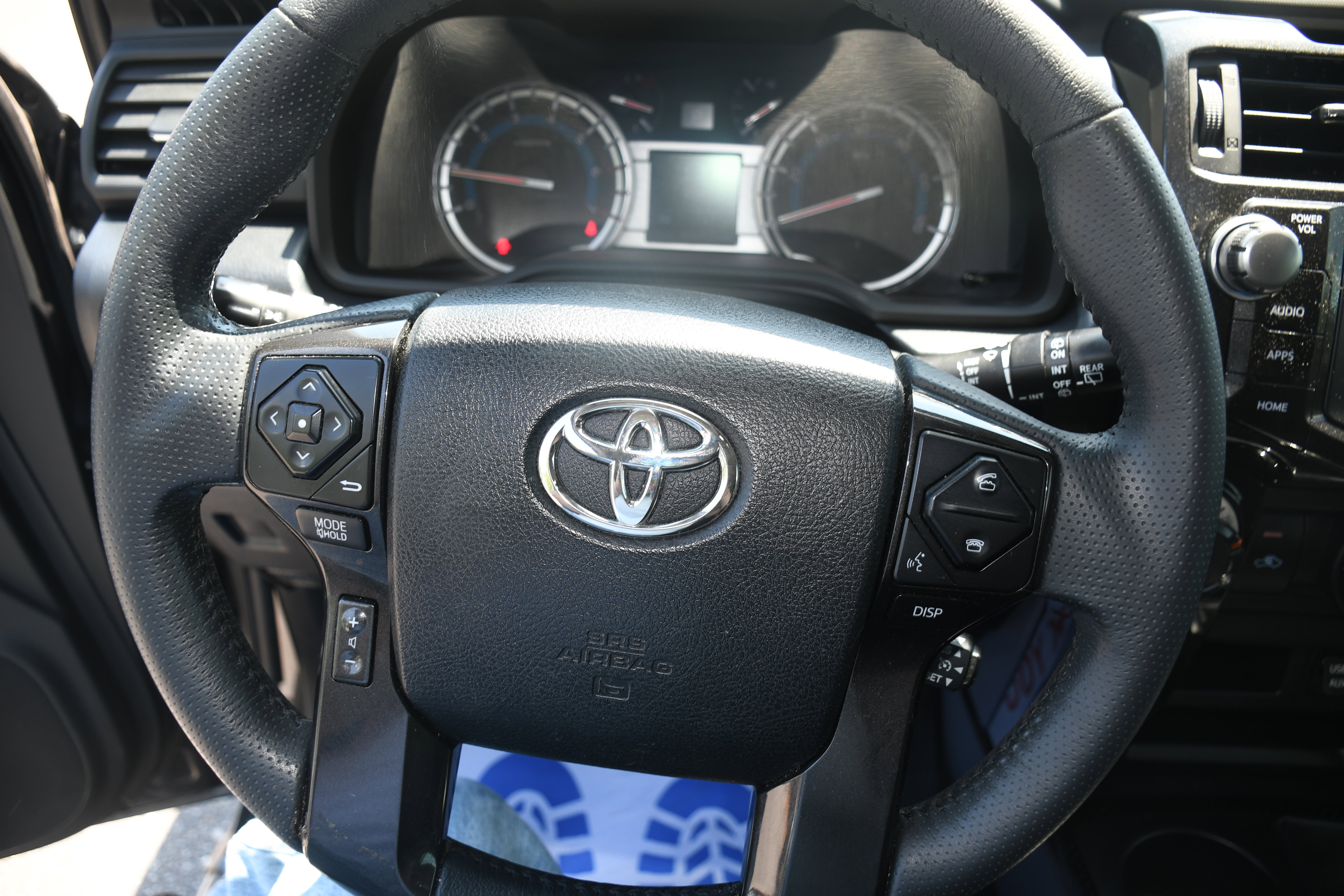 Used 2019 Toyota 4Runner TRD Off-Road image 12