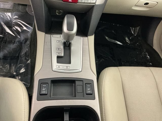 Used 2012 Subaru Outback 3.6R Limited AWD/4WD image 19
