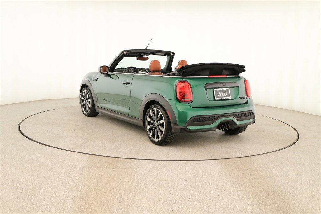 Used 2024 MINI Cooper S w/ Signature Upholstery Package image 4