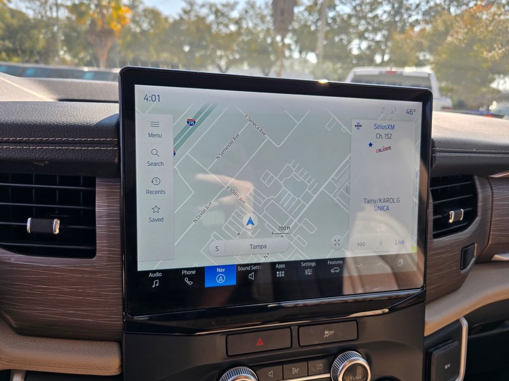 Used 2022 Ford Expedition Limited image 24