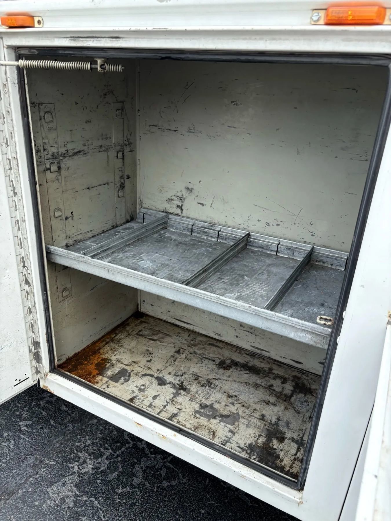 Used 2005 Chevrolet Silverado 3500 2WD Regular Cab image 20