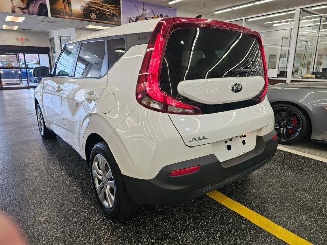 Used 2020 Kia Soul LX FWD image 6