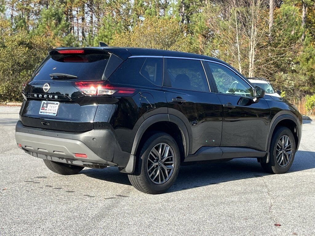 Certified 2022 Nissan Rogue S image 22