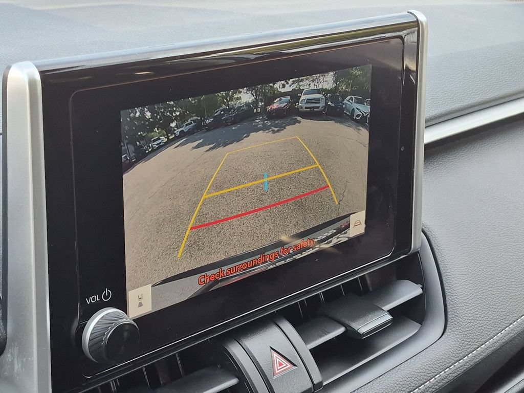 Used 2023 Toyota RAV4 XLE AWD/4WD image 7