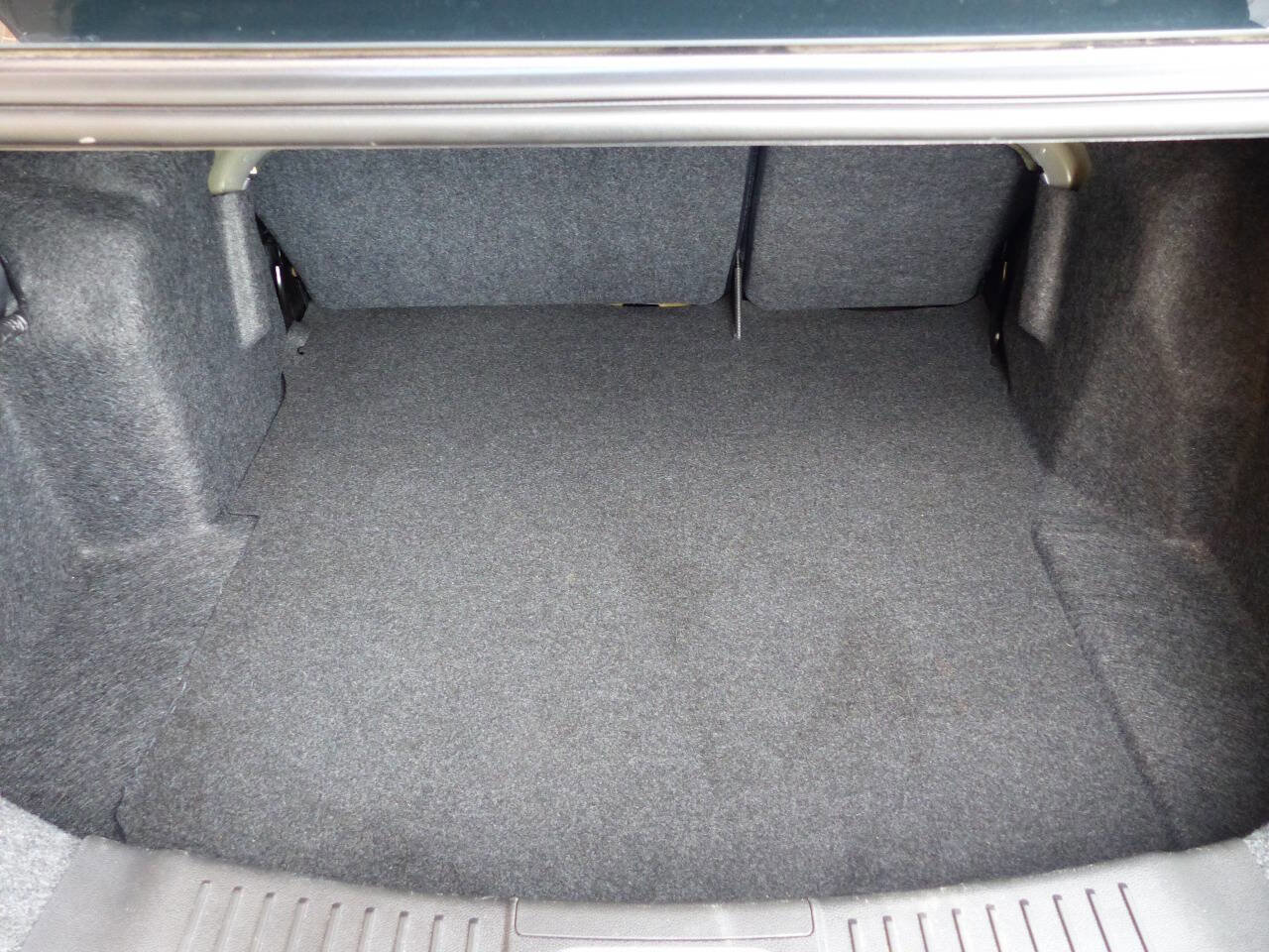 Used 2017 Ford Fiesta SE image 24