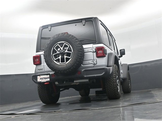 Used 2024 Jeep Wrangler Unlimited Rubicon w/ Technology Group image 43
