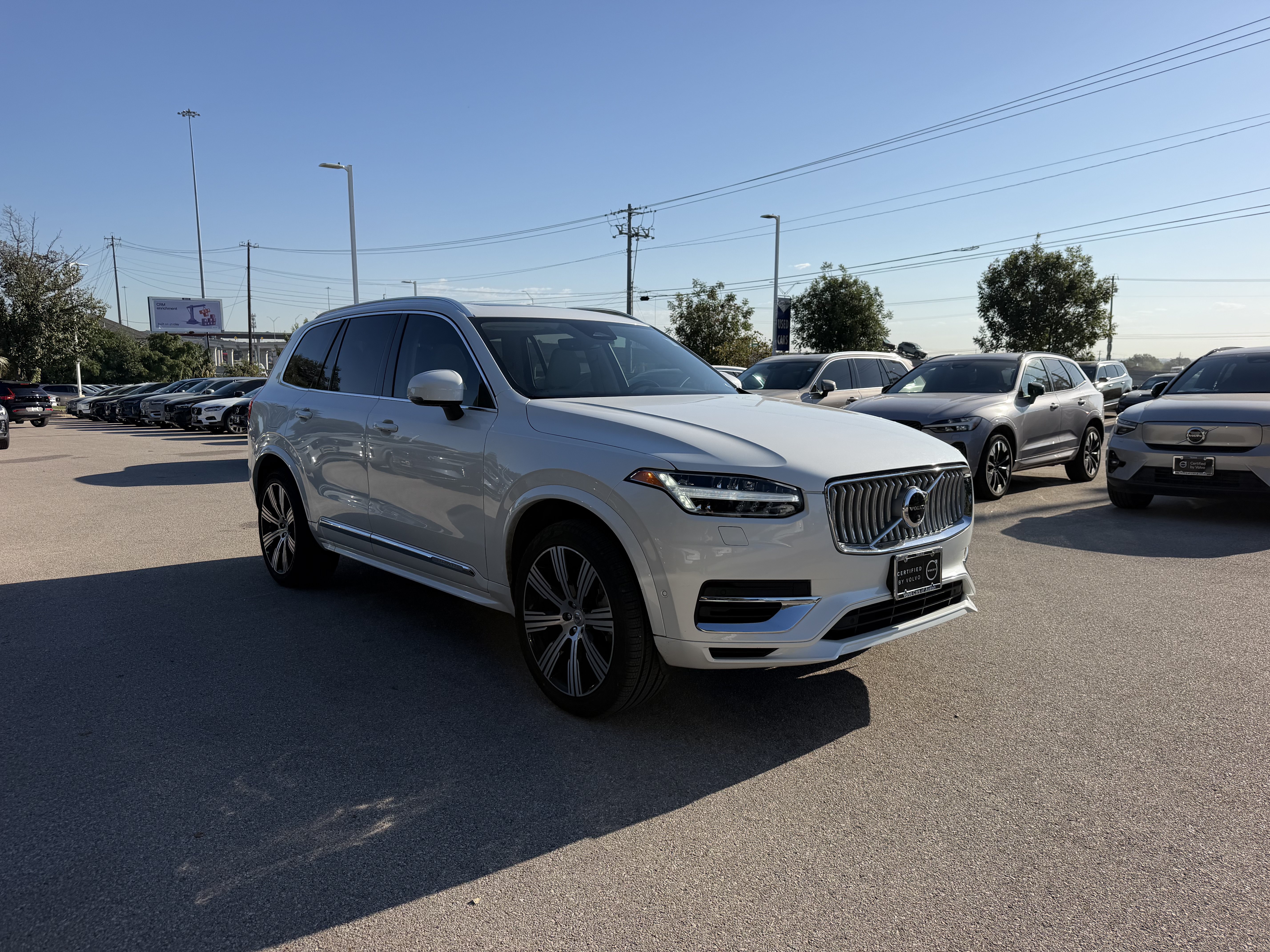 Certified 2024 Volvo XC90 T8 Plus w/ Protection Package Premier AWD/4WD image 7