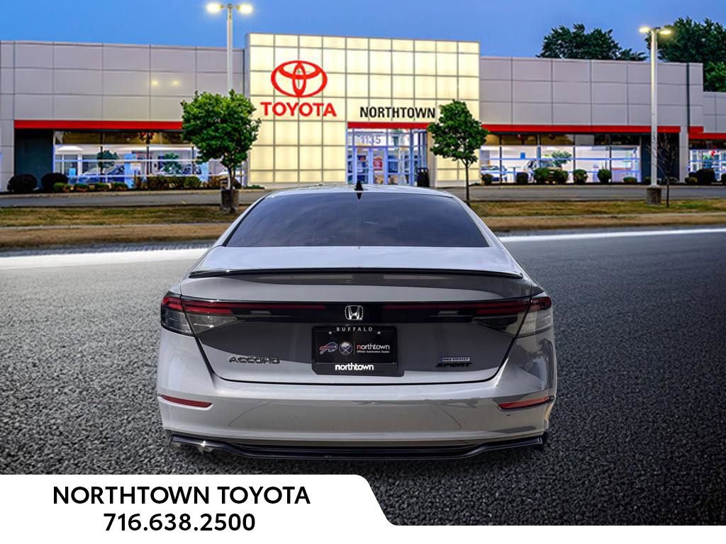 Used 2023 Honda Accord Sport image 13