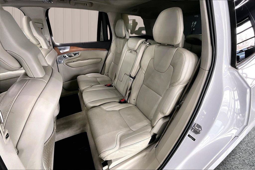 Used 2016 Volvo XC90 T6 Inscription AWD/4WD image 17