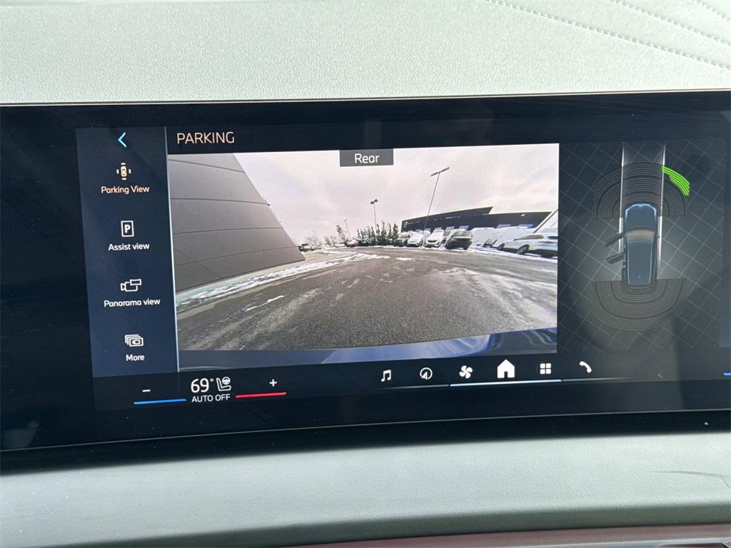 Used 2025 BMW X3 xDrive30i w/ M Sport Package image 22