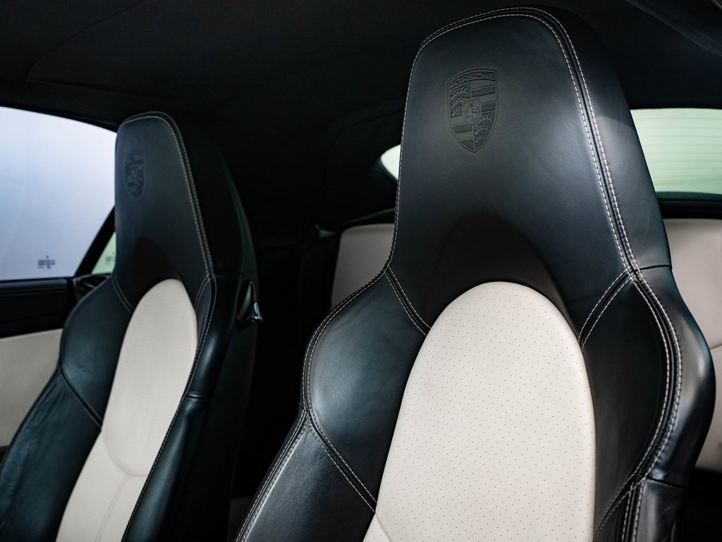 Used 2011 Porsche 911 Turbo S image 35