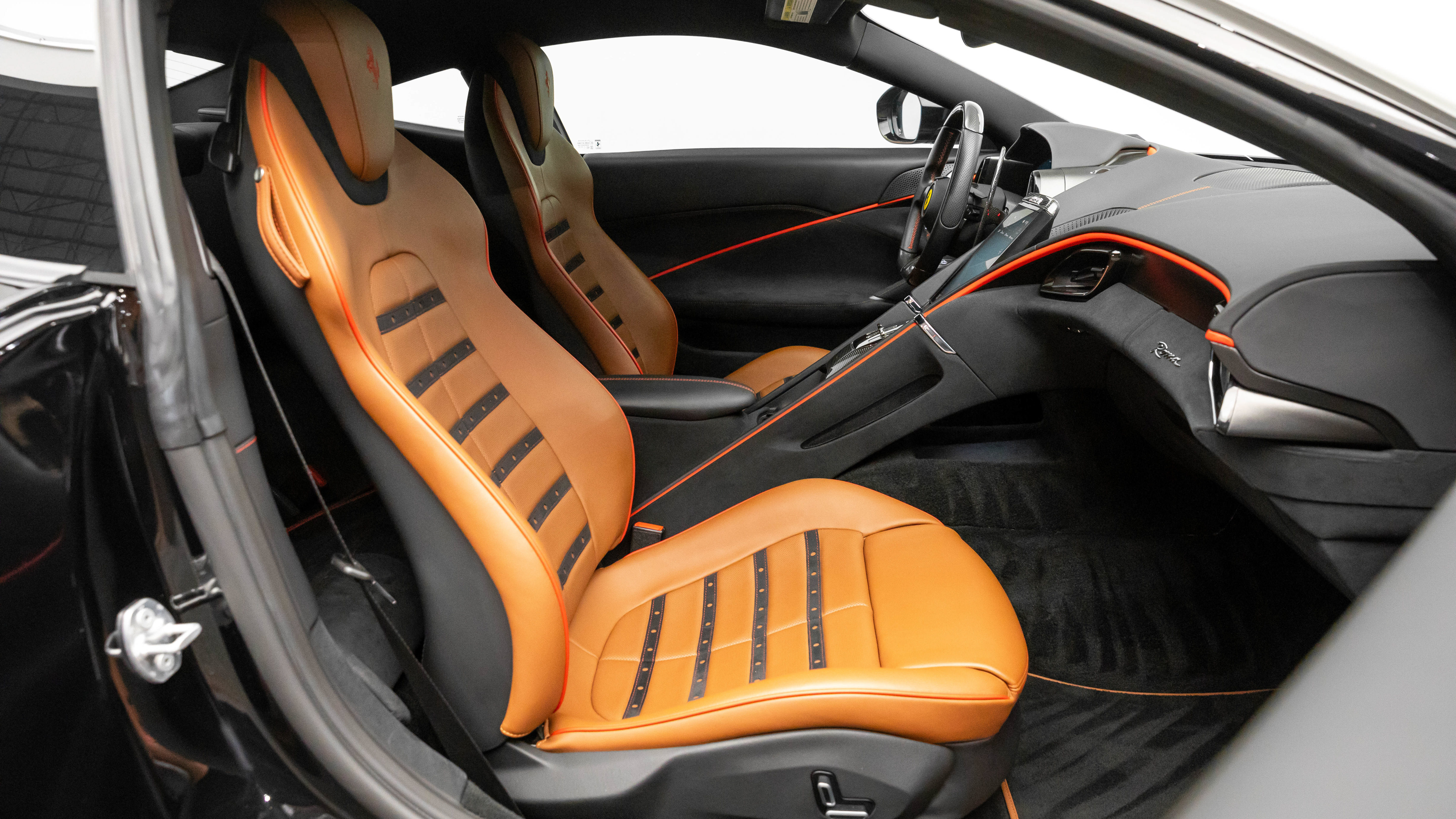 Used 2021 Ferrari Roma RWD image 45