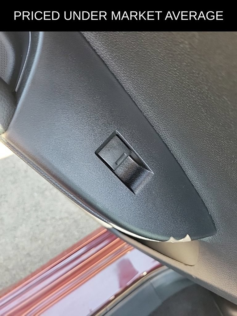 Used 2017 Honda Accord Sport image 14