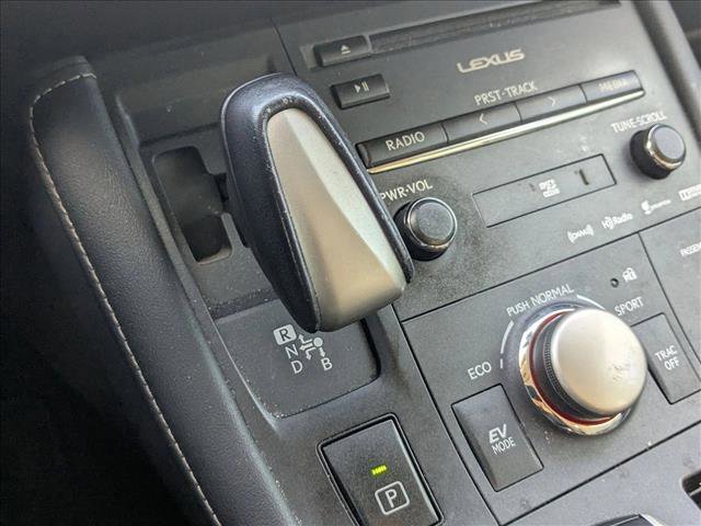 Used 2017 Lexus CT 200h image 13