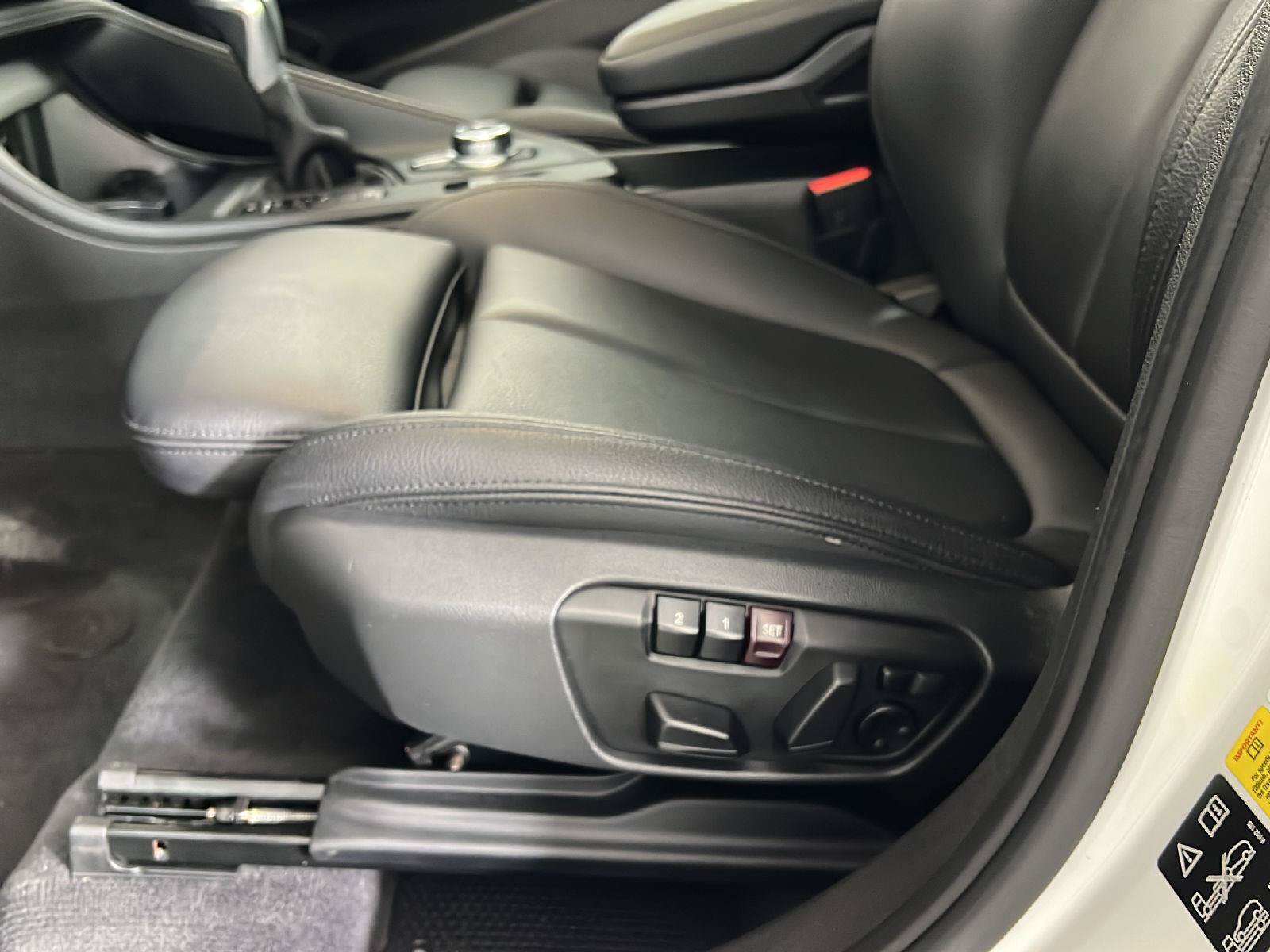 Used 2019 BMW X1 xDrive28i w/ Convenience Package AWD/4WD image 15