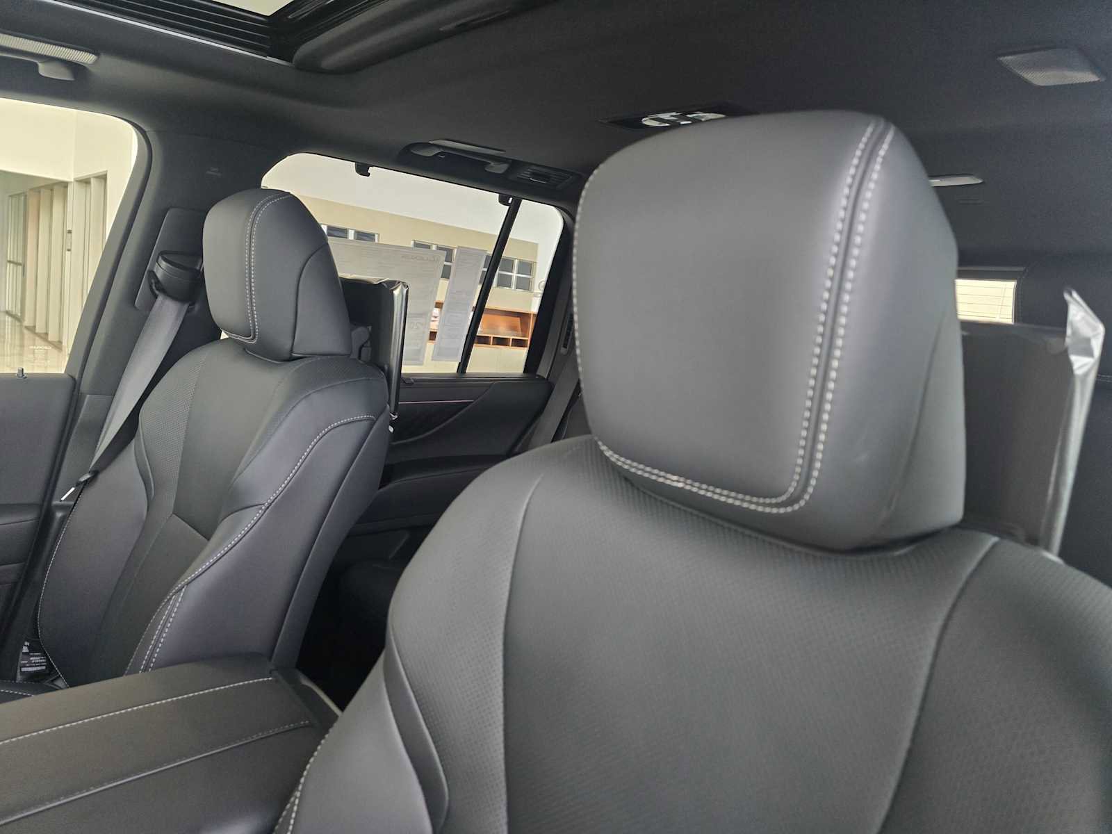 New 2026 Lexus LX 700h Luxury image 24