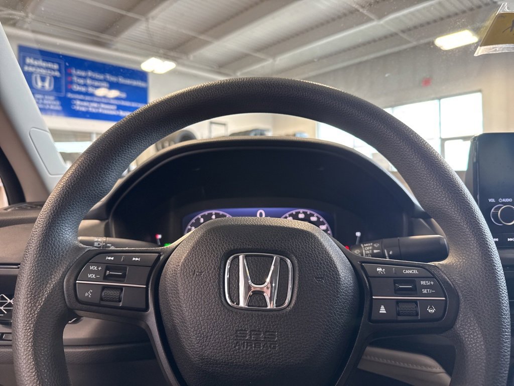 Used 2023 Honda Accord LX image 19