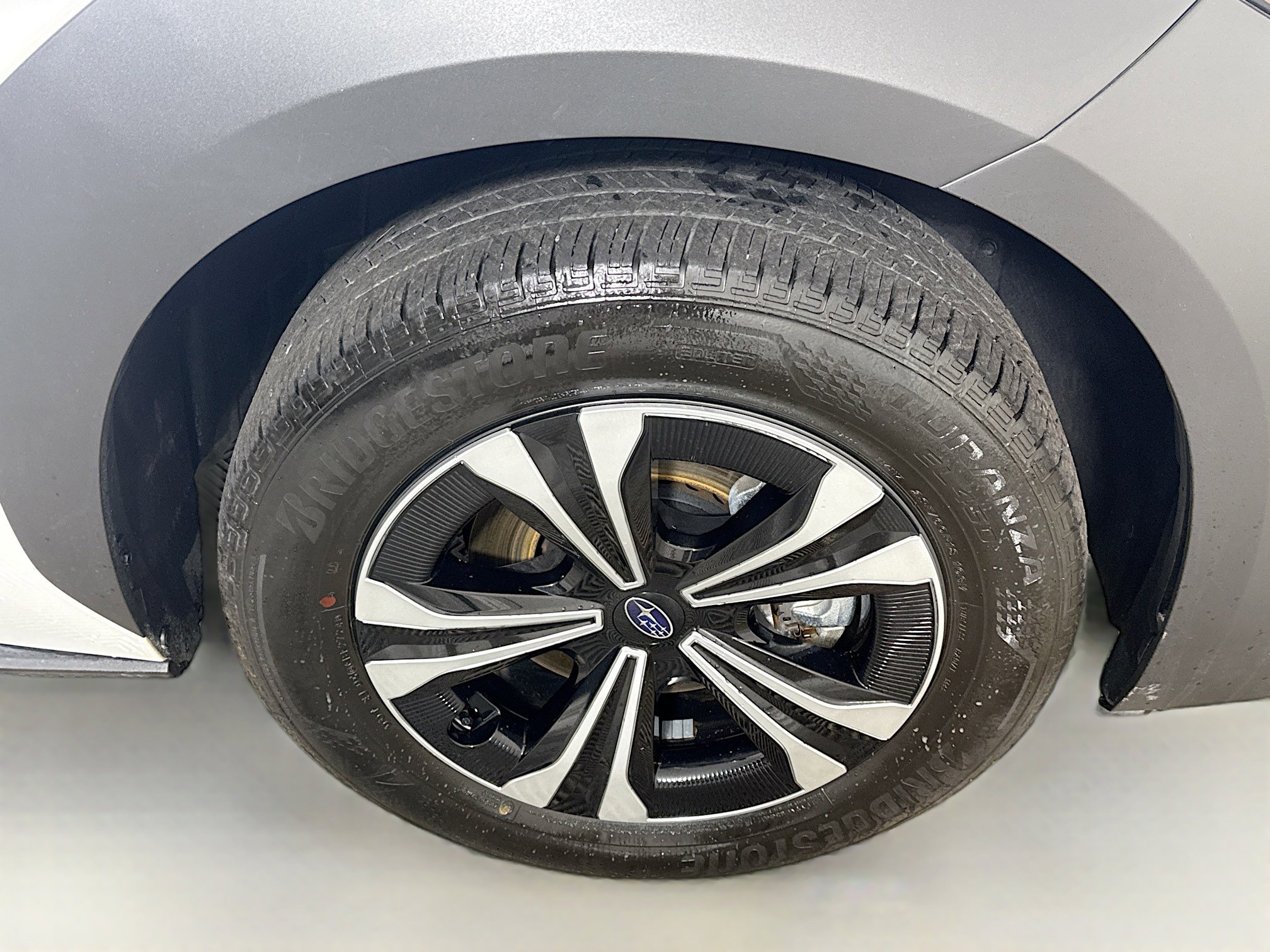 Used 2024 Subaru Solterra Premium image 32