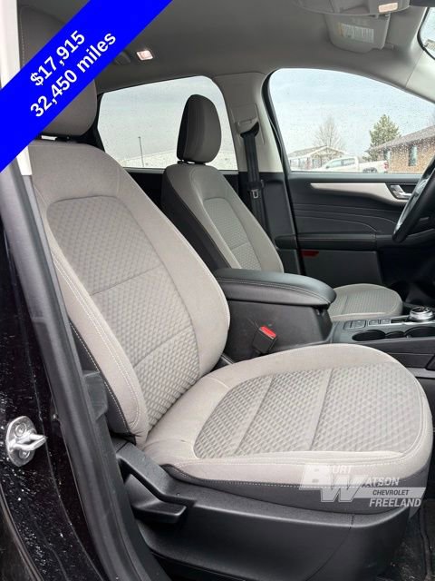 Used 2021 Ford Escape SE image 29