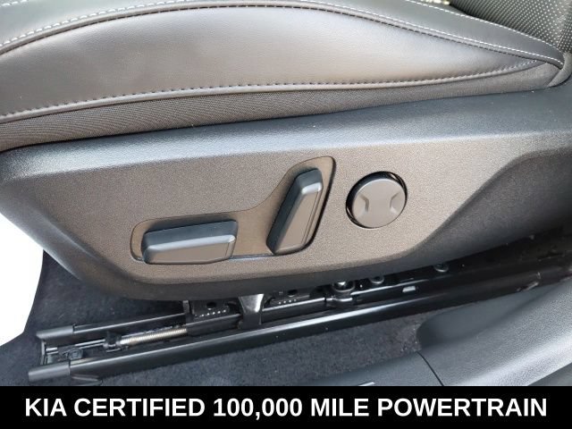 Used 2024 Kia EV6 Wind w/ Wind Technology Package RWD image 21